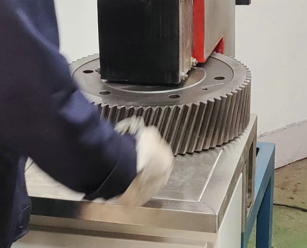 齒輪加熱器-齒輪快速加熱.jpg 齒輪加熱器-齒輪快速加熱.jpg