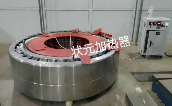 大型軸承加熱器-加熱設(shè)備_常州狀元電器.jpg 大型軸承加熱器-加熱設(shè)備_常州狀元電器.jpg