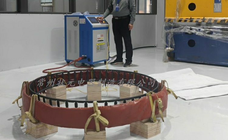 軸承保持架加熱-軸承合套加熱設(shè)備_常州狀元.jpg 軸承保持架加熱-軸承合套加熱設(shè)備_常州狀元.jpg