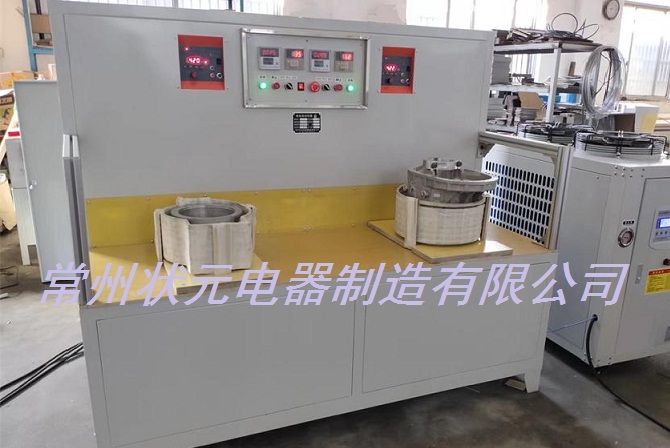 電機(jī)定子熱套機(jī).jpg 電機(jī)定子熱套機(jī).jpg